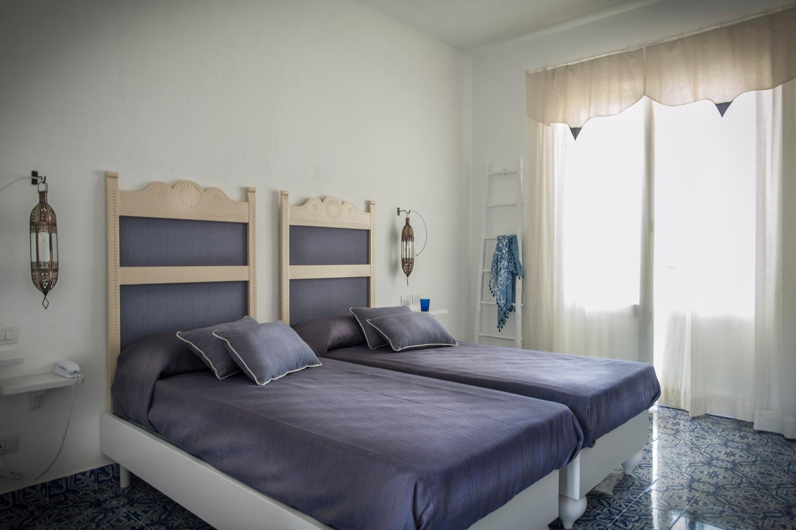 Mari Del Sud Resort Вулкано Экстерьер фото