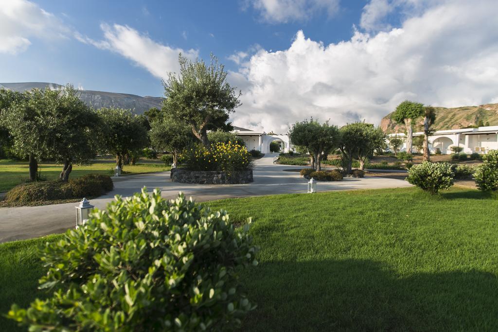 Mari Del Sud Resort Вулкано Экстерьер фото