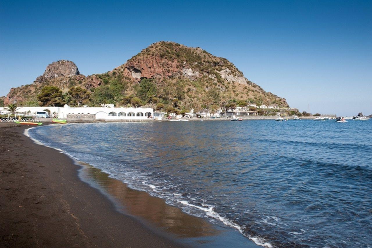 Mari Del Sud Resort Вулкано Экстерьер фото