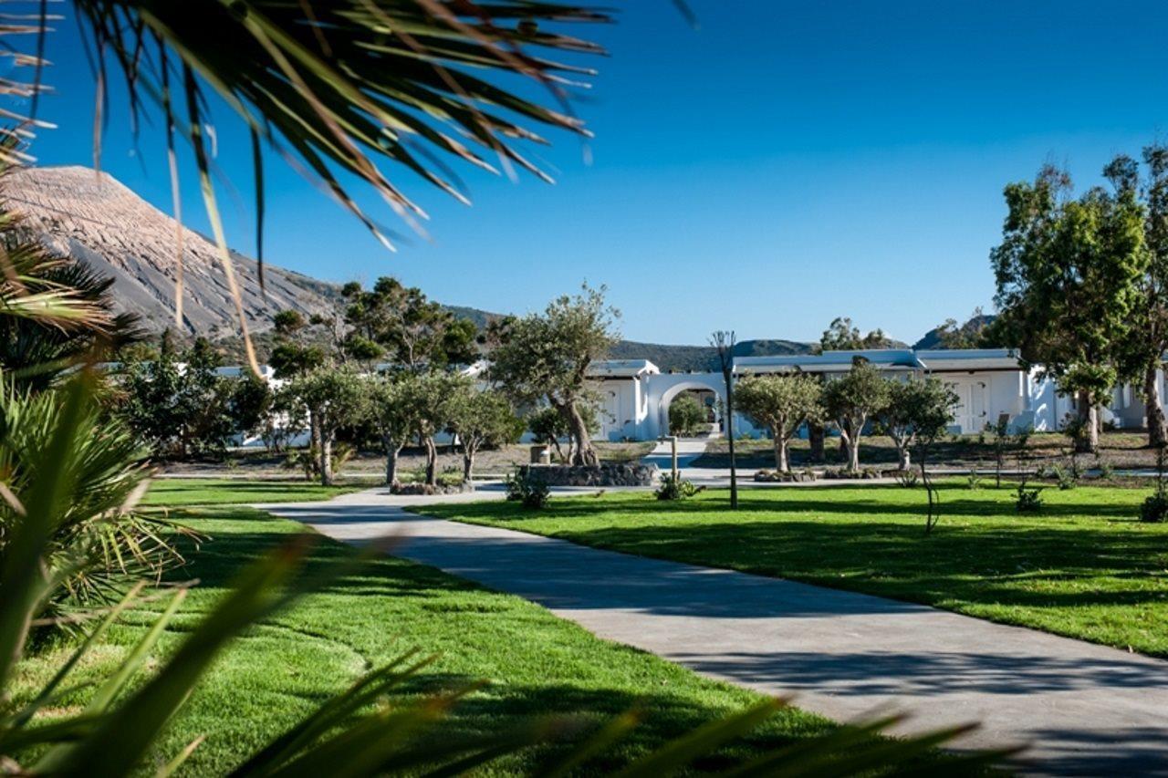 Mari Del Sud Resort Вулкано Экстерьер фото